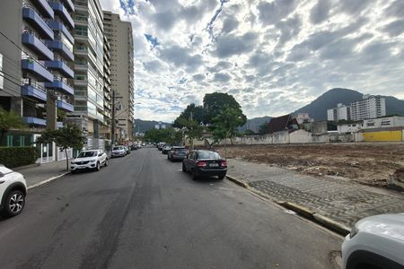 Apartamento para alugar com 56m², 1 quarto e 1 vagaVista da Rua