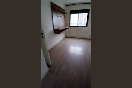 Sala de apartamento para alugar com 2 quartos, 62m² em Capão Raso, Curitiba