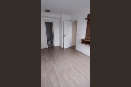 Quarto 2 de apartamento para alugar com 2 quartos, 62m² em Capão Raso, Curitiba