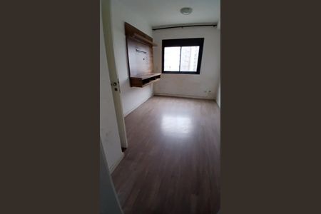 Sala de apartamento para alugar com 2 quartos, 62m² em Capão Raso, Curitiba