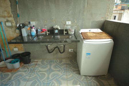 Casa para alugar com 65m², 2 quartos e sem vagaÁrea de Serviço