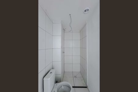 Banheiro de kitnet/studio para alugar com 1 quarto, 24m² em Tatuapé, São Paulo