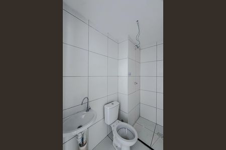 Banheiro de kitnet/studio para alugar com 1 quarto, 24m² em Tatuapé, São Paulo