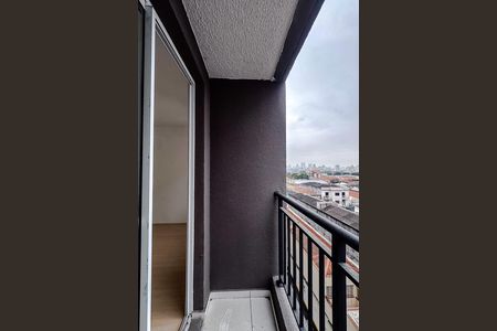 Studio para alugar com 24m², 1 quarto e sem vaga Studio para alugar com 24m², 1 quarto e sem vagaVaranda