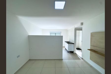 Sala de kitnet/studio para alugar com 1 quarto, 30m² em Parque Continental Iii, Guarulhos