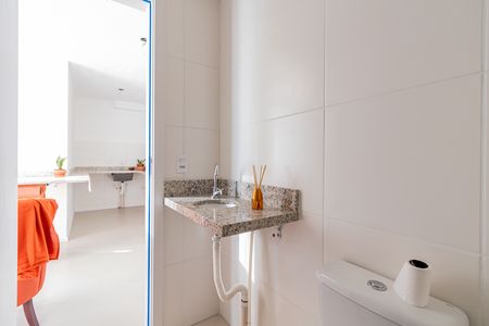 Apartamento à venda com 37m², 2 quartos e 1 vaga Apartamento à venda com 37m², 2 quartos e 1 vagaBanheiro