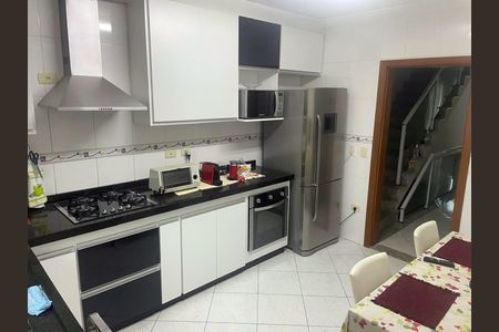 Foto 09 de casa à venda com 3 quartos, 180m² em Vila Alzira, Santo André