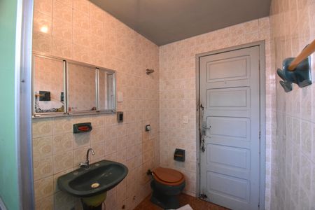 Casa para alugar com 122m², 4 quartos e 1 vagaBanheiro