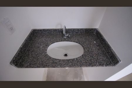 Apartamento à venda com 34m², 2 quartos e sem vagaBanheiro