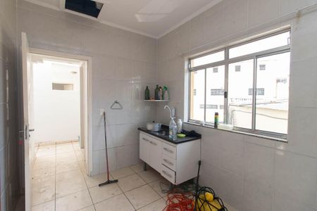 Casa à venda com 750m², 7 quartos e 3 vagas Casa à venda com 750m², 7 quartos e 3 vagasCozinha Apart. 3