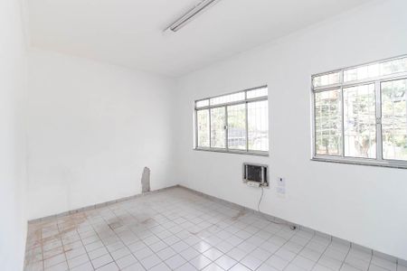 Casa à venda com 750m², 7 quartos e 3 vagas Casa à venda com 750m², 7 quartos e 3 vagasEspaço comercial