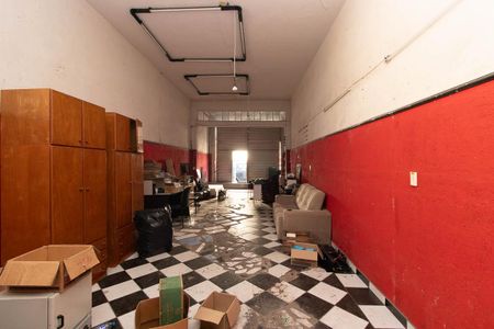 Casa à venda com 750m², 7 quartos e 3 vagas Casa à venda com 750m², 7 quartos e 3 vagasSalão 1
