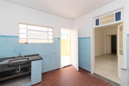 Casa à venda com 750m², 7 quartos e 3 vagas Casa à venda com 750m², 7 quartos e 3 vagasCozinha Apart.1