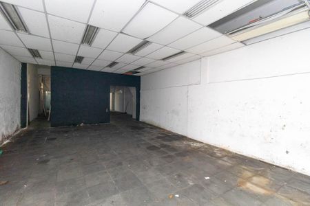 Casa à venda com 750m², 7 quartos e 3 vagas Casa à venda com 750m², 7 quartos e 3 vagasSalão 2