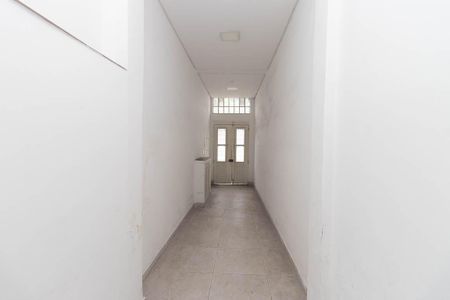Casa à venda com 750m², 7 quartos e 3 vagas Casa à venda com 750m², 7 quartos e 3 vagasEntrada