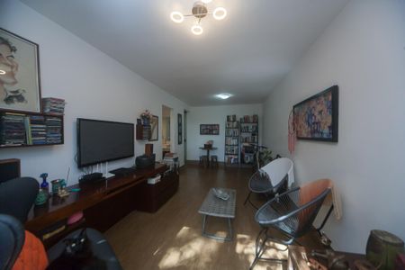 Casa de condomínio para alugar com 226m², 5 quartos e 3 vagassala 2 
