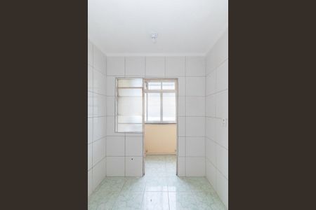 Cozinha de apartamento para alugar com 2 quartos, 60m² em Nonoai, Porto Alegre
