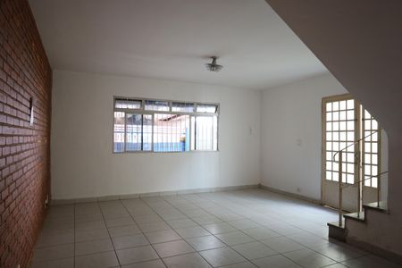 Casa à venda com 2 quartos, 102m² em Jardim Edith, São Paulo