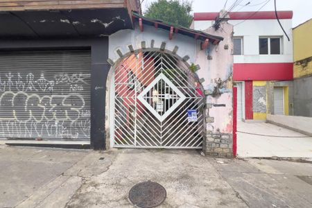 Casa para alugar com 110m², 2 quartos e 1 vagaFachada