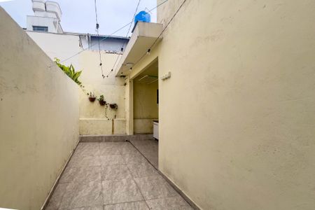 Casa para alugar com 110m², 2 quartos e 1 vagaQuintal e área de serviço 