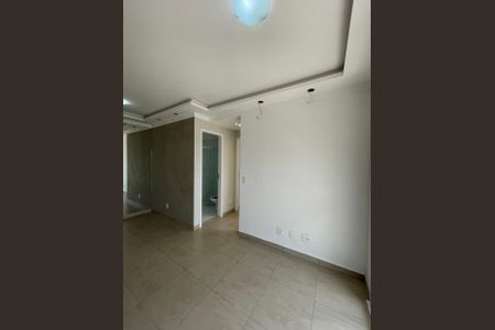 Foto 04 de apartamento à venda com 2 quartos, 60m² em Jardim America, Guarulhos
