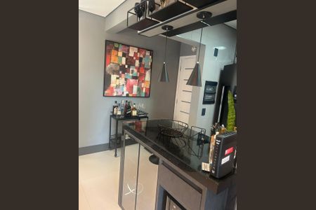 Apartamento à venda com 84m², 2 quartos e 2 vagas Apartamento à venda com 84m², 2 quartos e 2 vagasCozinha