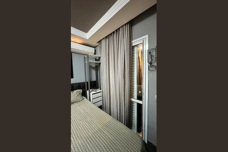 Quarto de apartamento à venda com 2 quartos, 84m² em Alphaville Industrial, Barueri