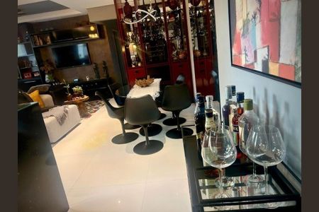 Sala de apartamento à venda com 2 quartos, 84m² em Alphaville Industrial, Barueri