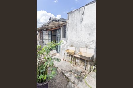 Casa para alugar com 30m², 1 quarto e sem vagaÁrea de Serviço