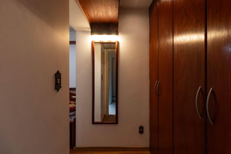 Casa à venda com 350m², 4 quartos e 4 vagasSuíte 2