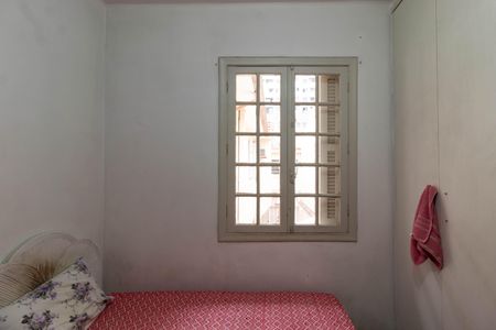Casa à venda com 350m², 4 quartos e 4 vagasQuarto de Serviço