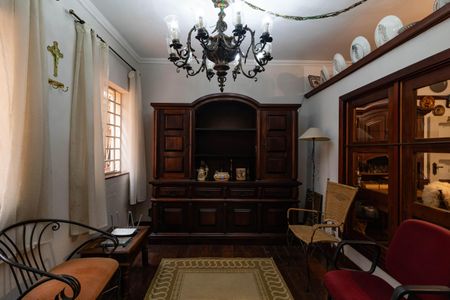 Casa à venda com 350m², 4 quartos e 4 vagasSala 2
