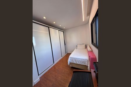 Apartamento à venda com 91m², 3 quartos e 2 vagas Apartamento à venda com 91m², 3 quartos e 2 vagasQuarto