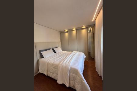 Apartamento à venda com 91m², 3 quartos e 2 vagas Apartamento à venda com 91m², 3 quartos e 2 vagasQuarto
