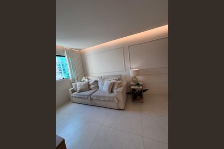 Apartamento à venda com 91m², 3 quartos e 2 vagas Apartamento à venda com 91m², 3 quartos e 2 vagasSala
