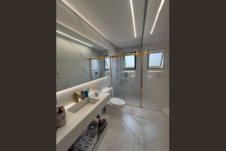 Apartamento à venda com 91m², 3 quartos e 2 vagas Apartamento à venda com 91m², 3 quartos e 2 vagasBanheiro