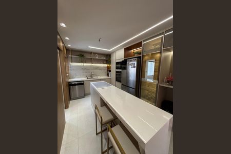 Apartamento à venda com 91m², 3 quartos e 2 vagas Apartamento à venda com 91m², 3 quartos e 2 vagasCozinha