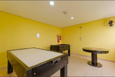 Apartamento para alugar com 44m², 2 quartos e sem vagaÁrea Comum - Sala de Jogos 