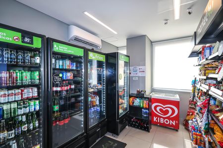 Studio à venda com 37m², 1 quarto e sem vagaMini Mercado