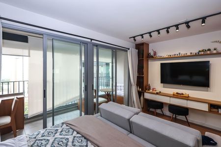 Studio à venda com 37m², 1 quarto e sem vagaSala e Quarto