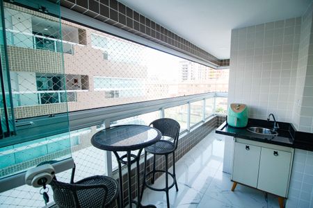 Apartamento para alugar com 74m², 2 quartos e 1 vaga