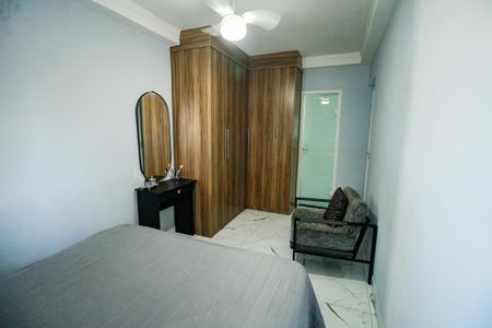 Apartamento para alugar com 74m², 2 quartos e 1 vaga