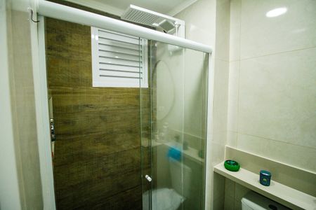 Apartamento para alugar com 74m², 2 quartos e 1 vaga