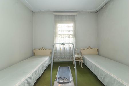 Casa para alugar com 173m², 7 quartos e 3 vagasQuarto 2