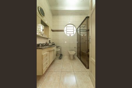 Casa para alugar com 173m², 7 quartos e 3 vagasBanheiro