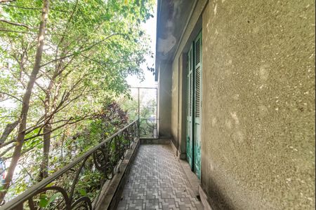 Casa para alugar com 173m², 7 quartos e 3 vagasQuarto 1 - Varanda