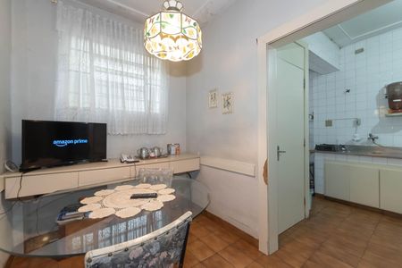 Casa para alugar com 173m², 7 quartos e 3 vagasCozinha - Copa