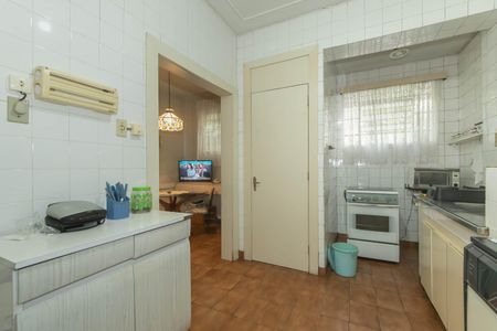 Casa para alugar com 173m², 7 quartos e 3 vagasCozinha