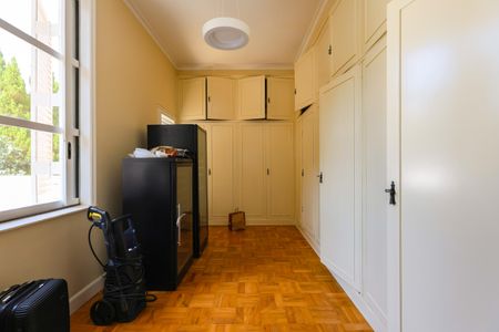 Closet de casa à venda com 4 quartos, 1050m² em Morumbi, São Paulo
