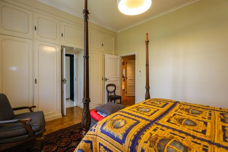 Casa à venda com 1050m², 4 quartos e 6 vagas Casa à venda com 1050m², 4 quartos e 6 vagasSuíte 1